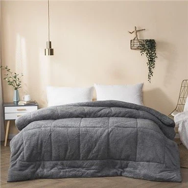 Couette de luxe en polaire de flanelle